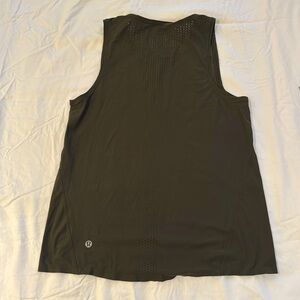 Lululemon Run On Tank Size 6